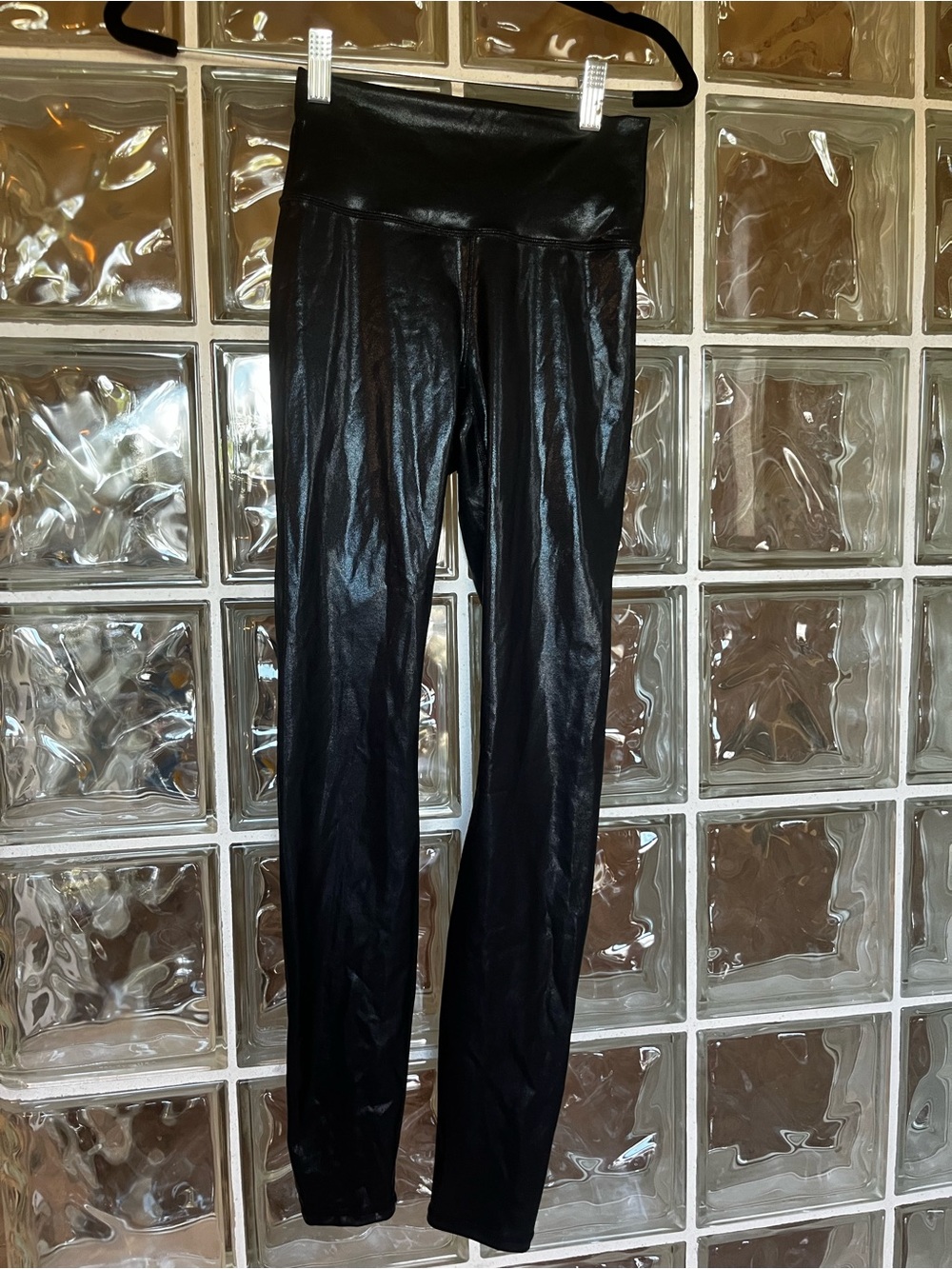 Fabletics Black Glossy High-Waist Leggings